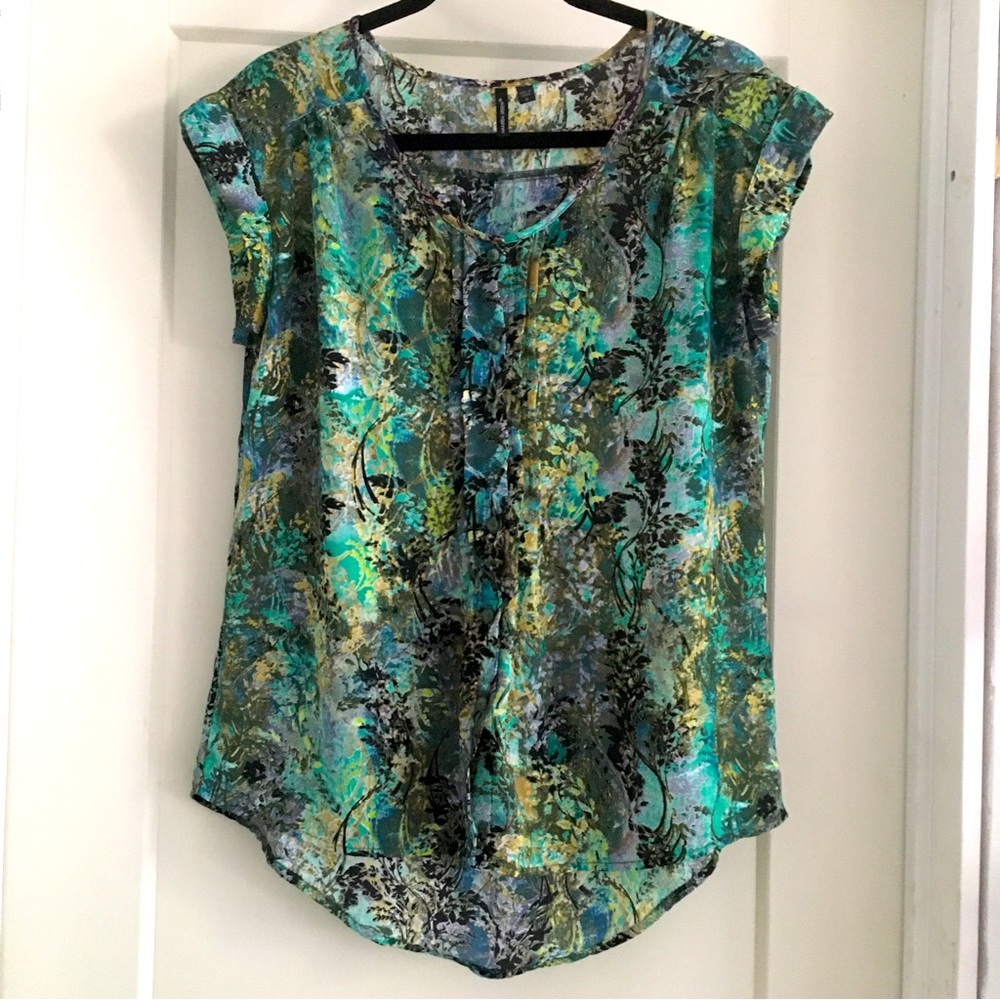 Short Sleeved Blouse
